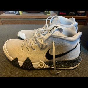 Men’s Kyrie basketball shoes size 11.5